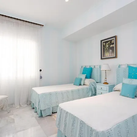 Bahia De By Ghr Apartment Marbella
